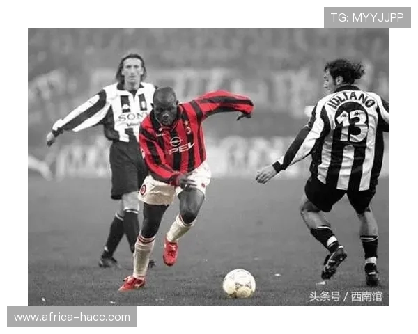 传奇足球明星的名字背后隐藏的故事与荣耀